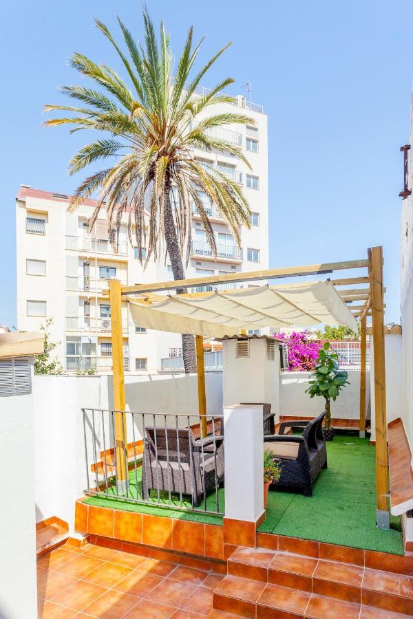 Apartamento Con Terraza Valencia Bagian luar foto