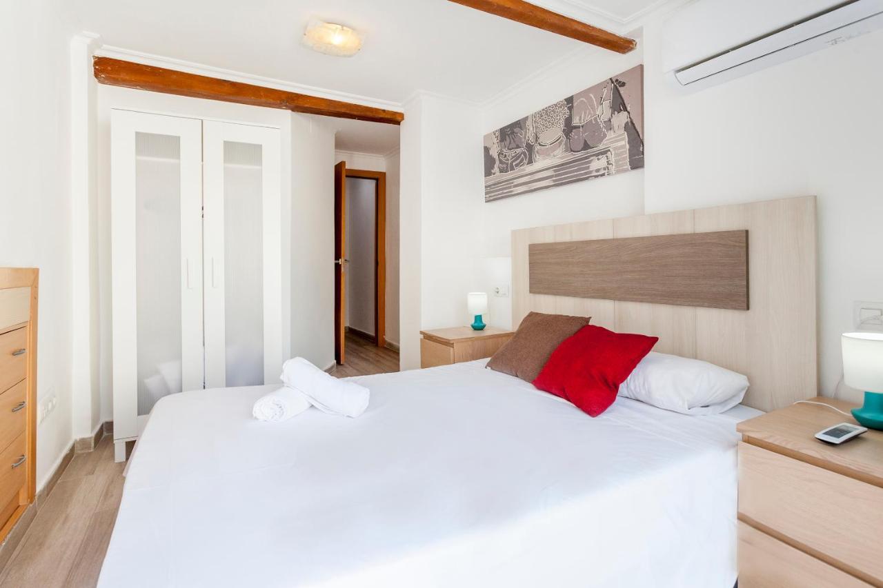 Apartamento Con Terraza Valencia Bagian luar foto
